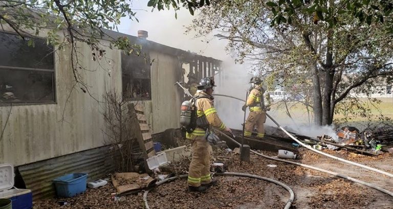 Marion County firefighters quickly knock down flames in Belleview ...