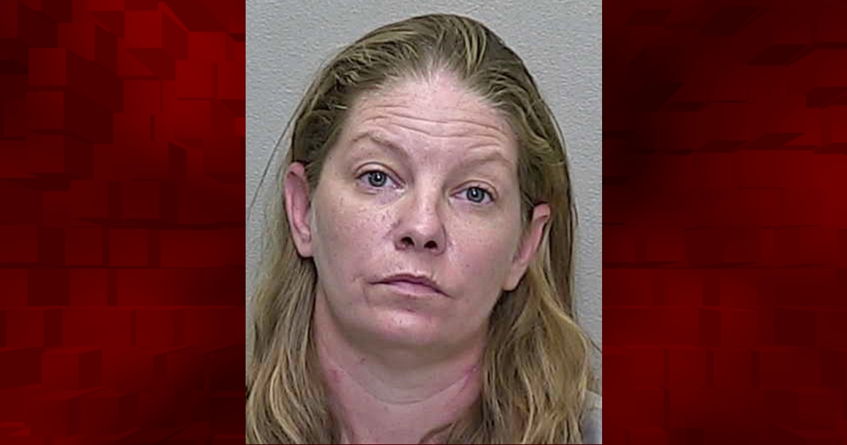 Ocala woman resists domestic battery arrest