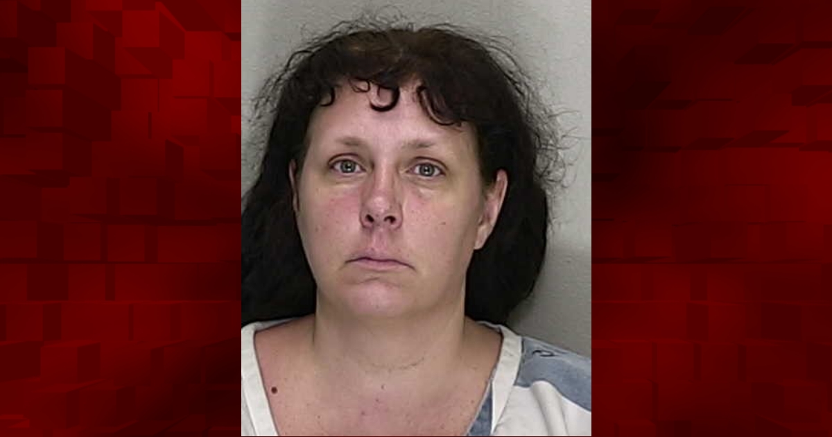 Ocala woman who deputy says smelled of alcohol, arrested for child ...