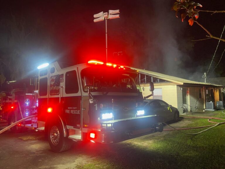 Ocala And Marion County Firefighters Battle Quadraplex Fire, Two ...