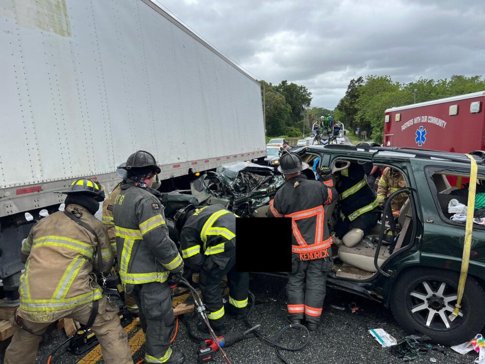 FHP responds to fatal car crash in Marion County along CR 315