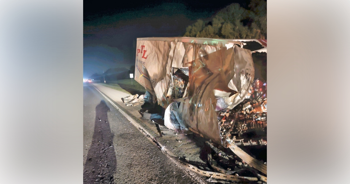 Semi truck carrying food catches fire on I 75 in Marion County 4