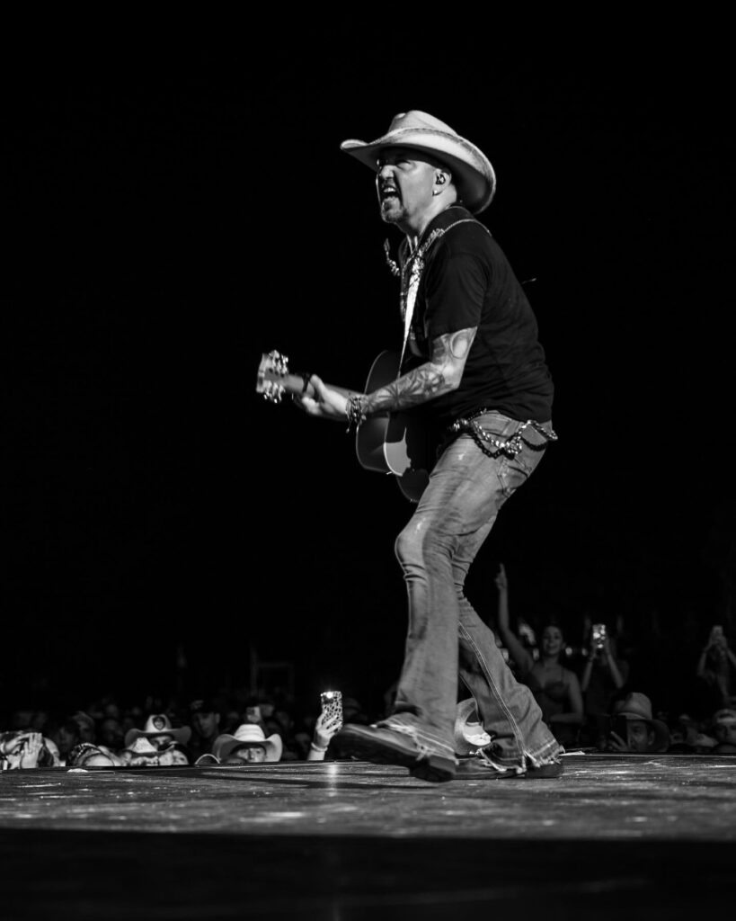 Jason Aldean at Rock The Country Photo Jason Aldean