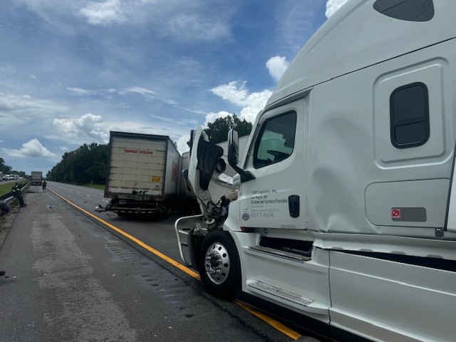 3 semi-trucks collide on I-75 after another vehicle hydroplanes - Ocala ...