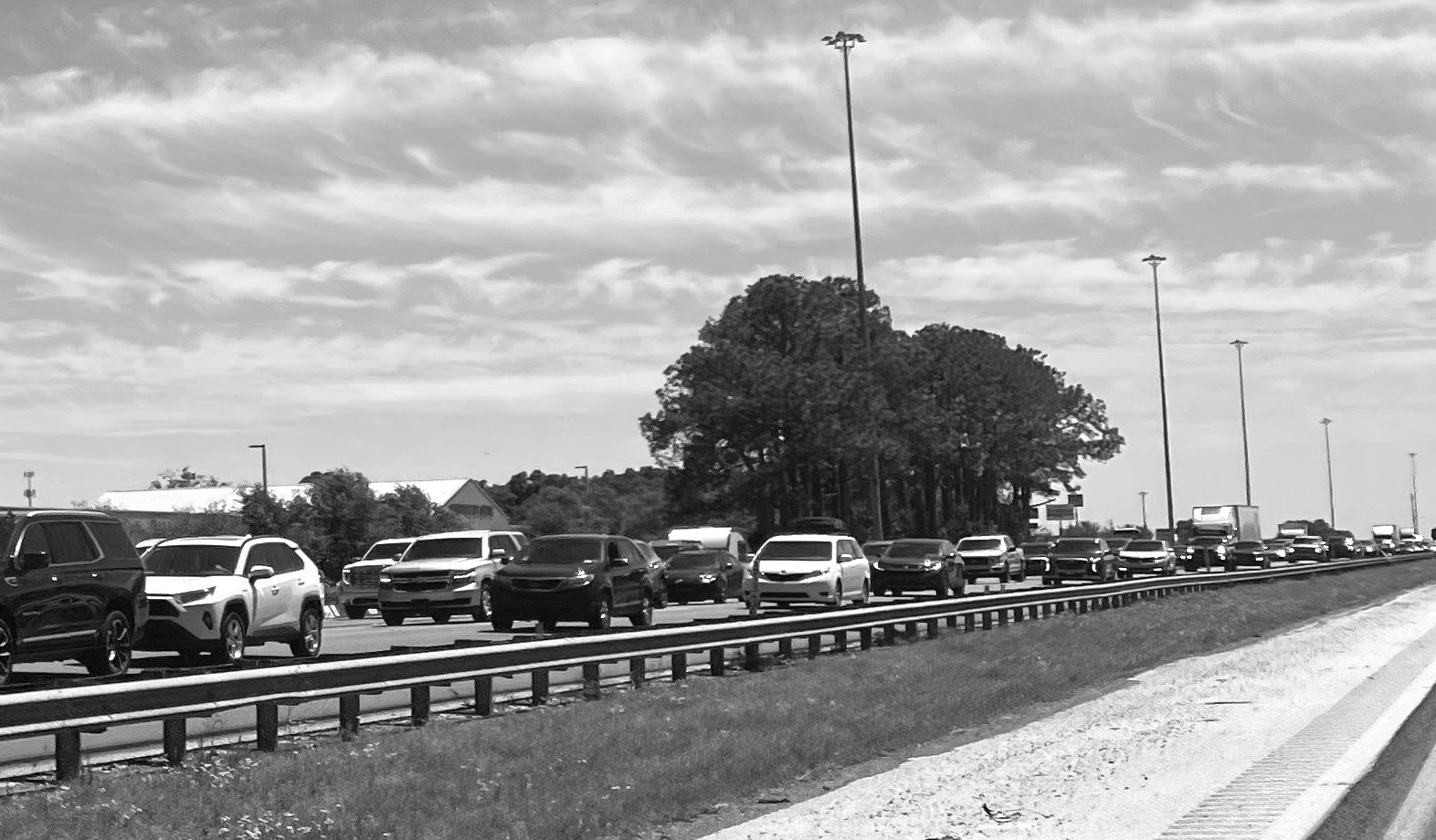 Traffic along Interstate 75 I 75 , near County Road 484, Exit 341, in Marion County