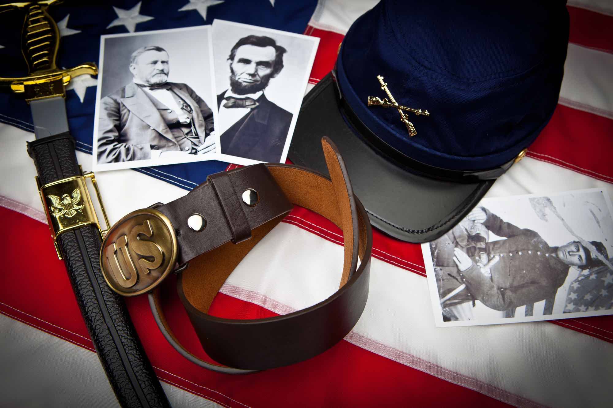 Abraham Lincoln and Union soldier regalia