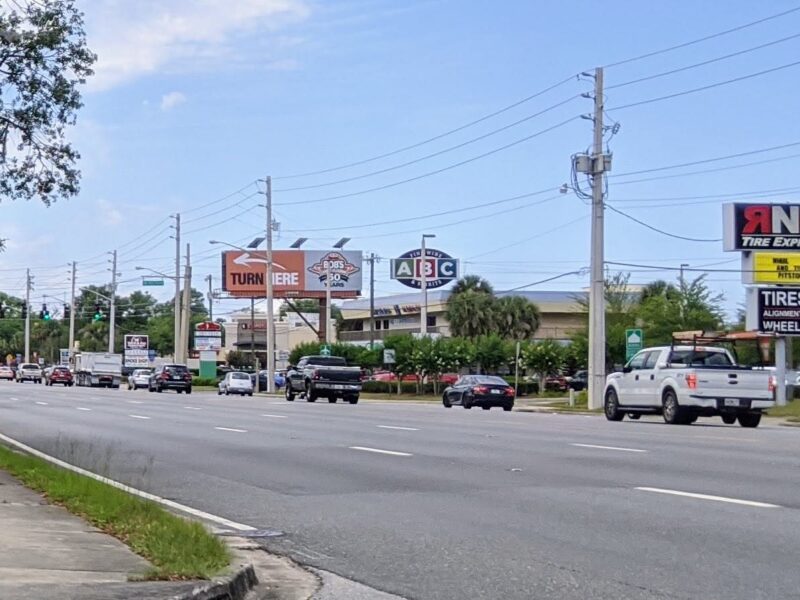 Lane closed on 2-mile stretch of SR 200 for roadwork