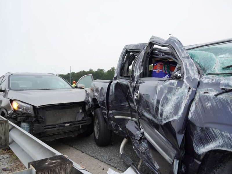 2-vehicle crash with rollover causes slowdown on I-75