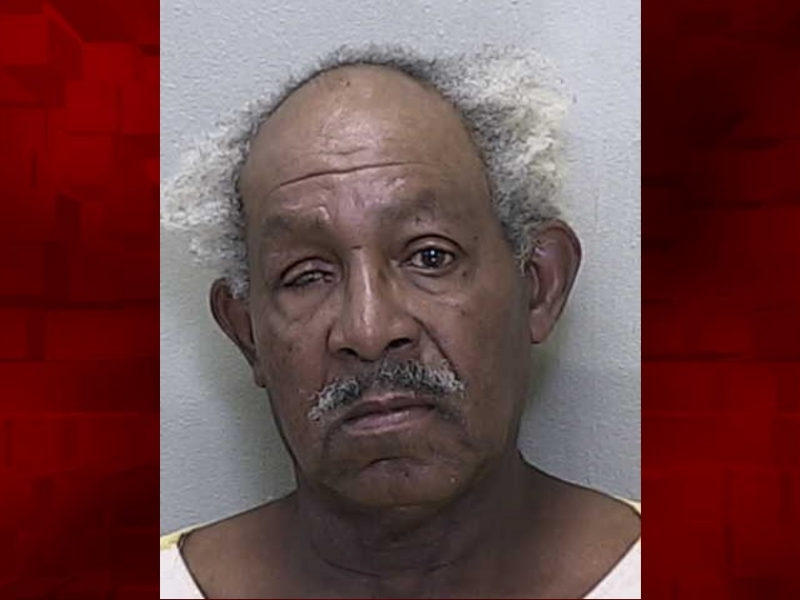 Elderly Ocala man accused of striking neighbor with bag of dog droppings