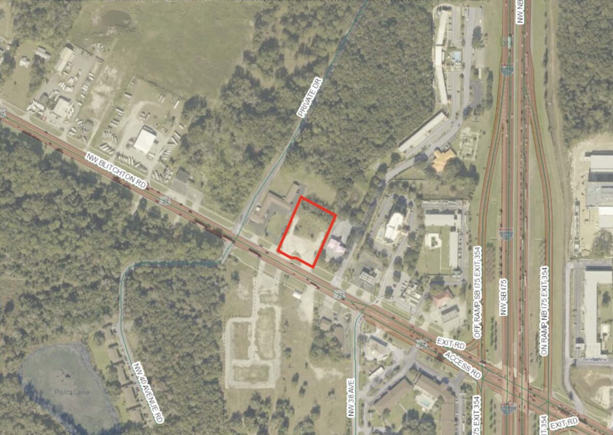 The 1.29-acre parcel is situated along NW Blitchton Road (U.S. Hwy 27), near the roadway's interchange with Interstate 75.