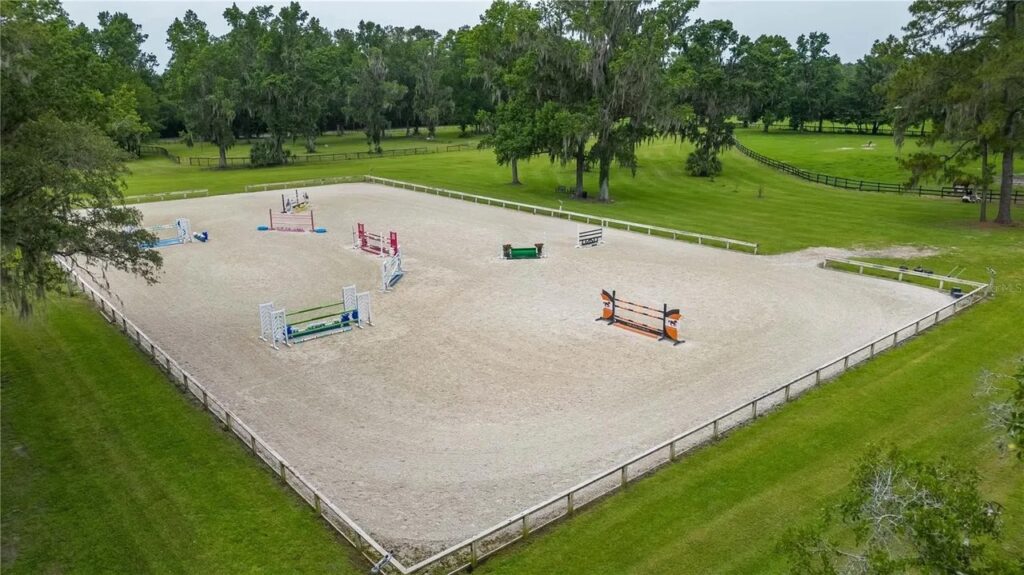 Arena at former Cavalia Stables in Ocala