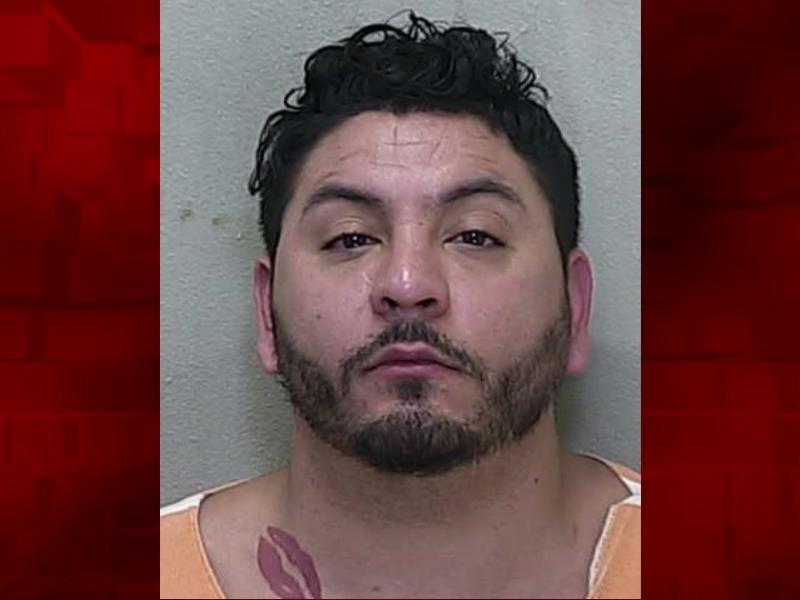 Ocala man accused of choking girlfriend after their baby started crying