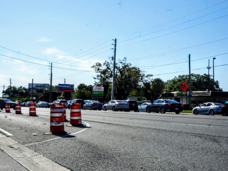 Cars traveling on State Road 200 in Ocala