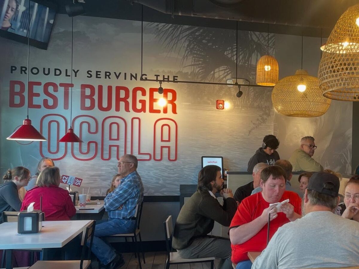 MOOYAH opens new restaurant in downtown Ocala