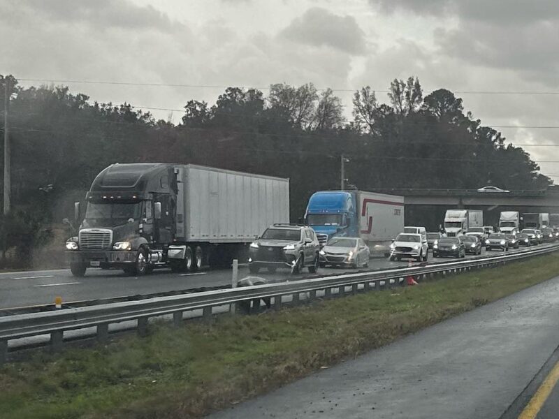 Northbound lanes on I-75 backed up after afternoon accident