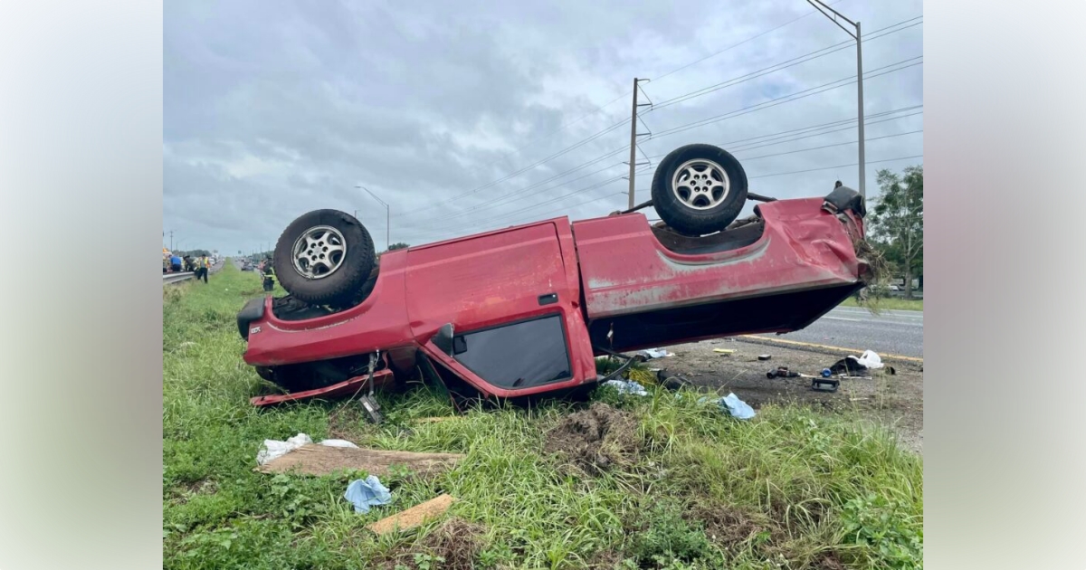 Driver Ejected After Pickup Truck Flips Over Guardrail On I-75 In 